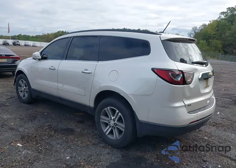 2015 Chevrolet Traverse 1Lt z USA, uszkodzony, nr VIN 1GNKVGKD4FJ226765